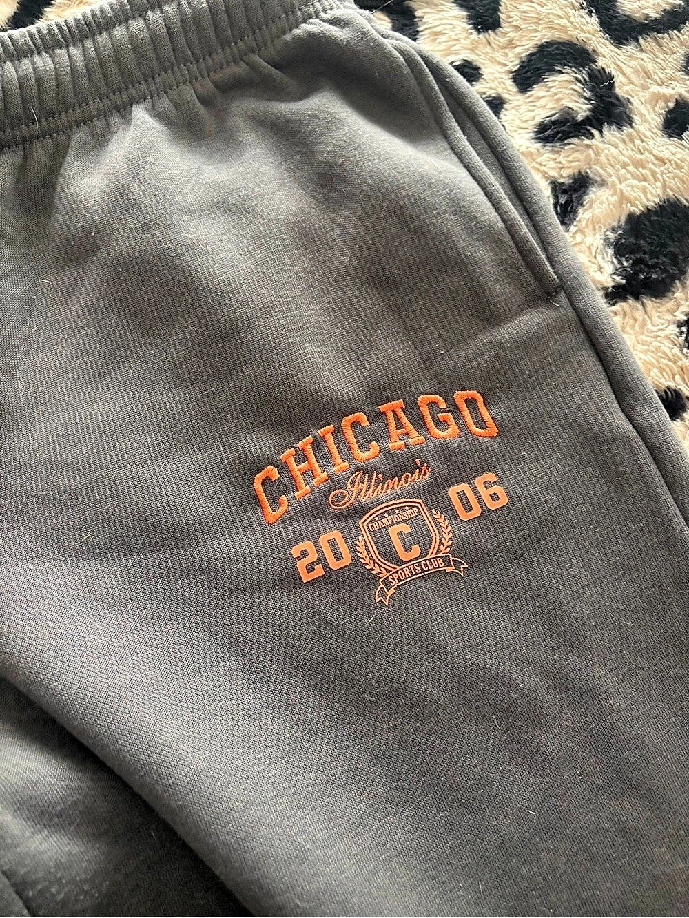 Chicago Sweat Set - Picture 3 of 4